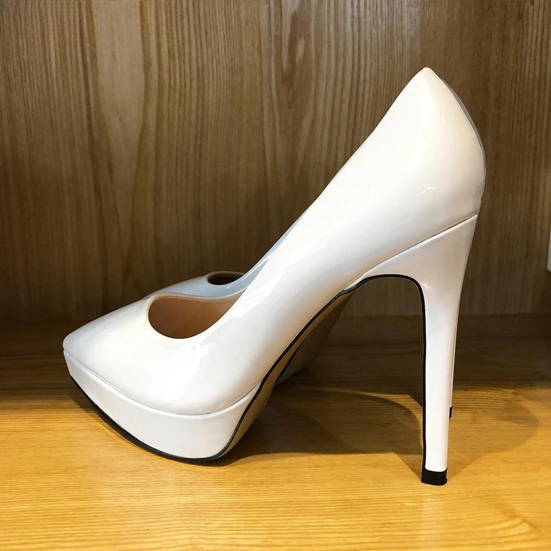 Well Tailored Heels with a Graceful Silhouette