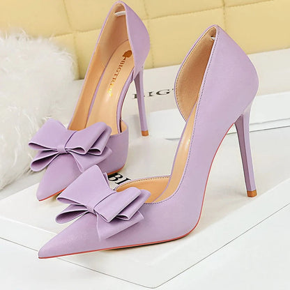 Polished Heels with an Effortless Classic Look