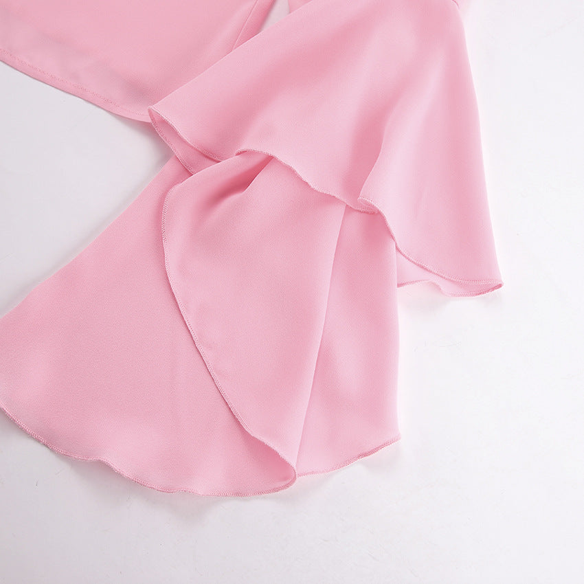 Effortlessly Elegant Blouse with a Timeless Design