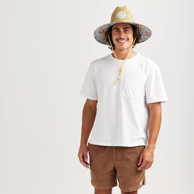 Gracefully Styled Garment for Any Occasion