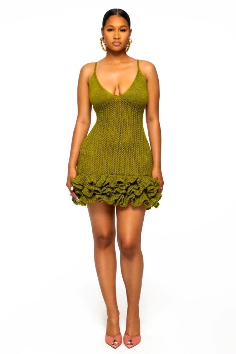 Gracefully Styled Dress for Any Occasion
