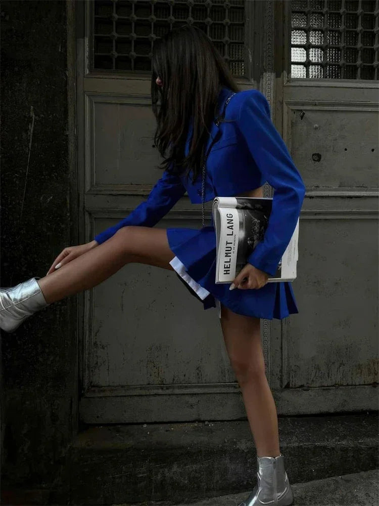 A Vintage Style Top with Delicate Timeless Details
