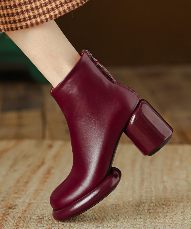 Polished Boots with an Effortless Classic Look