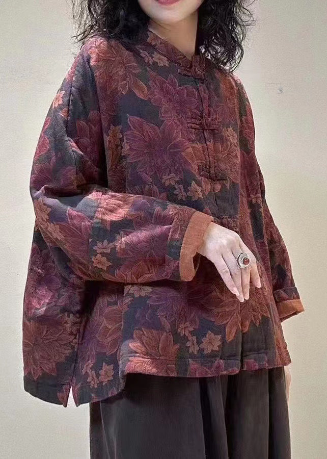 Classic Vintage Blouse with a Flattering Fit
