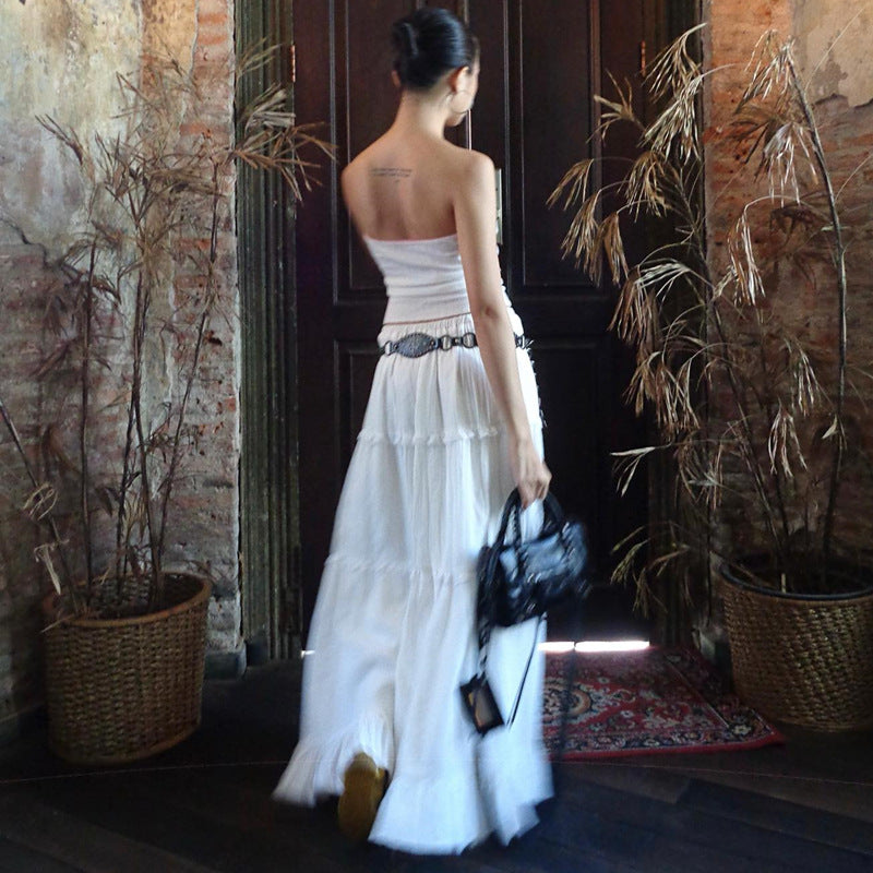 Sophisticated Garment with a Clean Classic Look