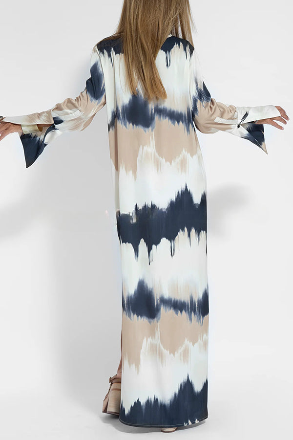 Well Tailored Pullover with a Graceful Silhouette