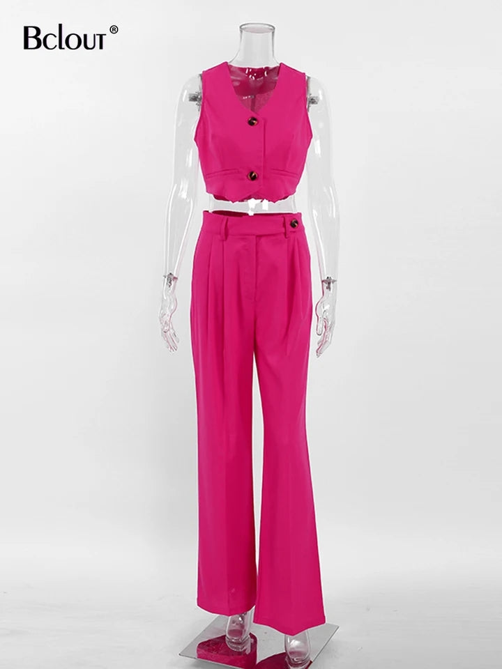 Gracefully Styled Pants for Any Occasion