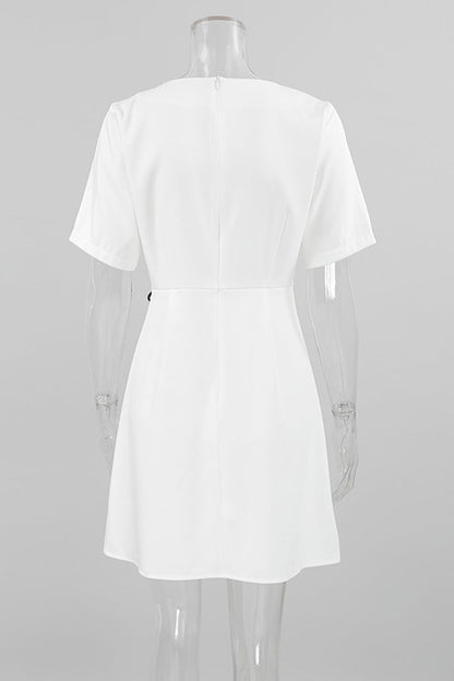 Beautifully Crafted Dress in a Classic Style
