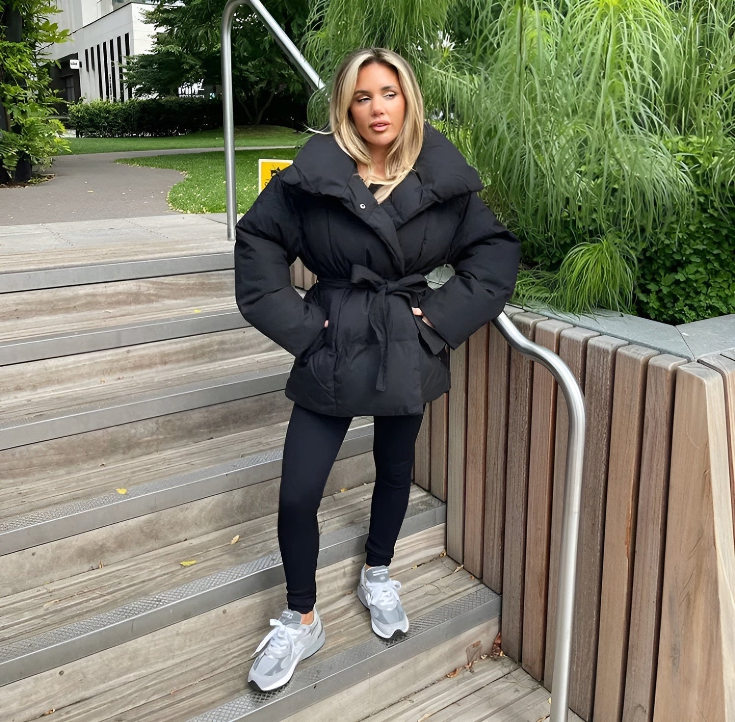 Elegantly Styled Jacket for Everyday Wear