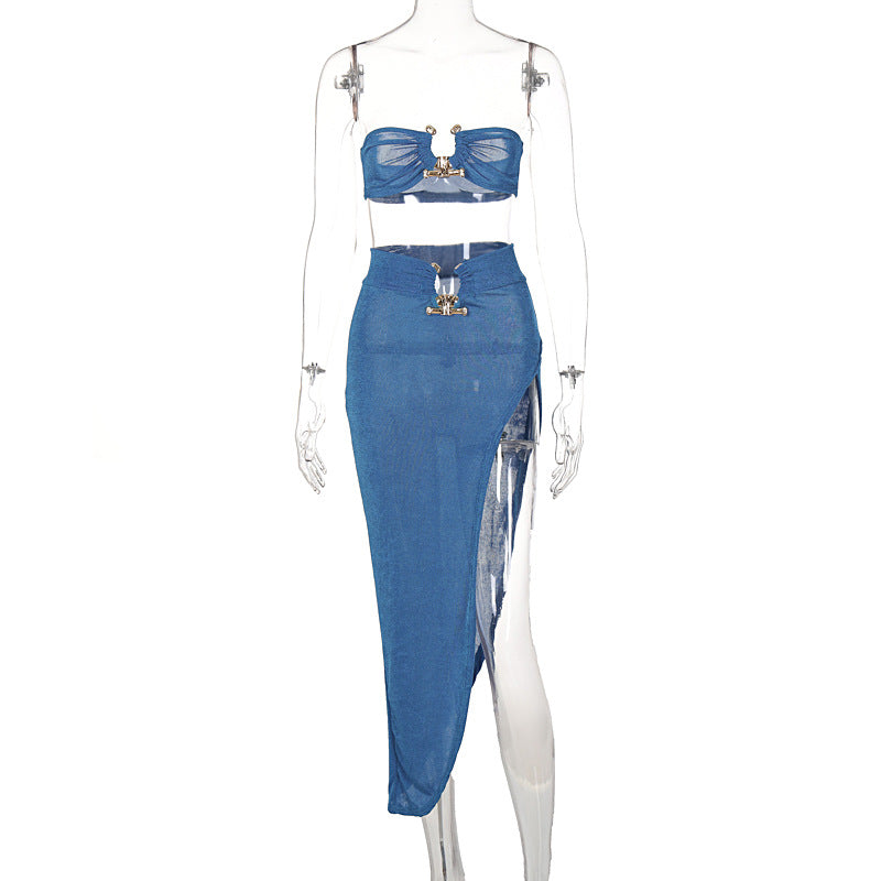 Polished Top with an Effortless Classic Look