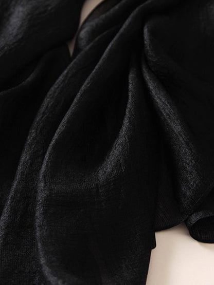 Sophisticated Garment with a Clean Classic Look