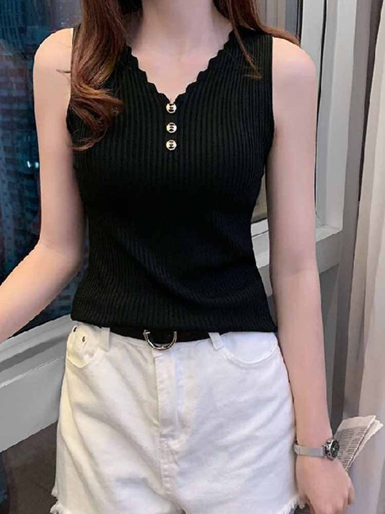 Elegantly Styled Top for Everyday Wear