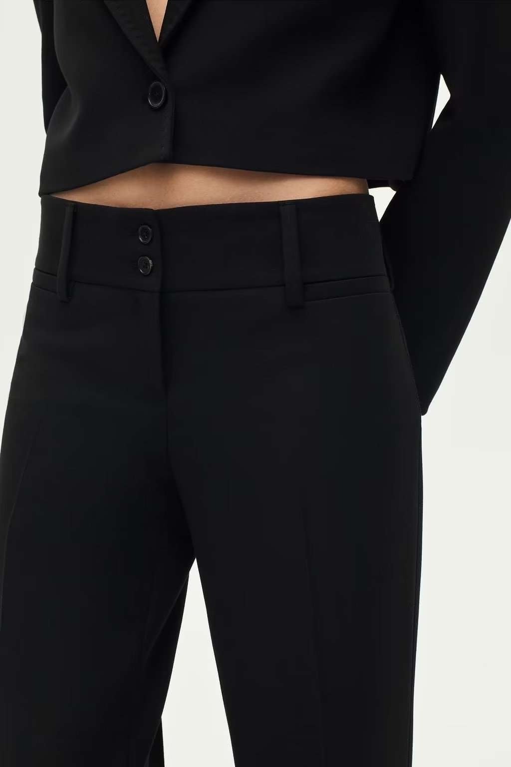 Beautifully Crafted Pants in a Classic Style