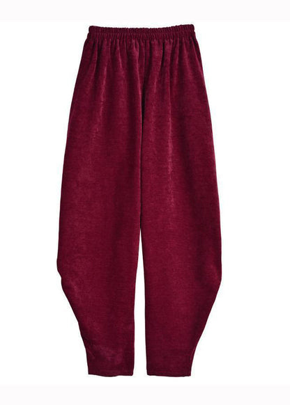 Effortlessly Elegant Pants with a Timeless Design