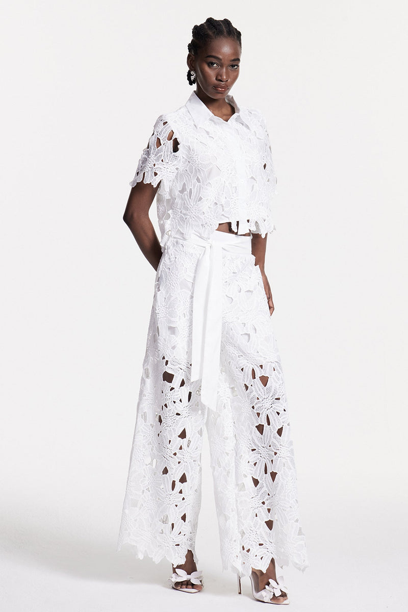 Gracefully Styled Pants for Any Occasion