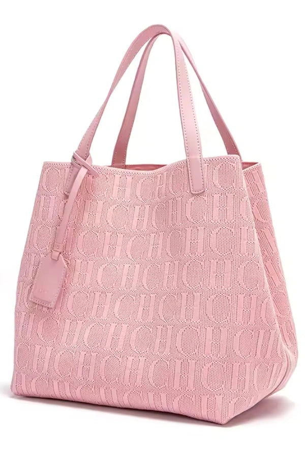 Sophisticated Bag with a Clean Classic Look