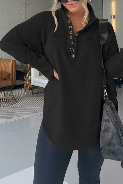 Classic Vintage Pullover with a Flattering Fit