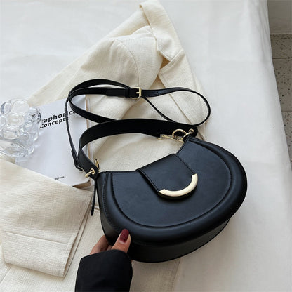 Beautifully Crafted Bag in a Classic Style