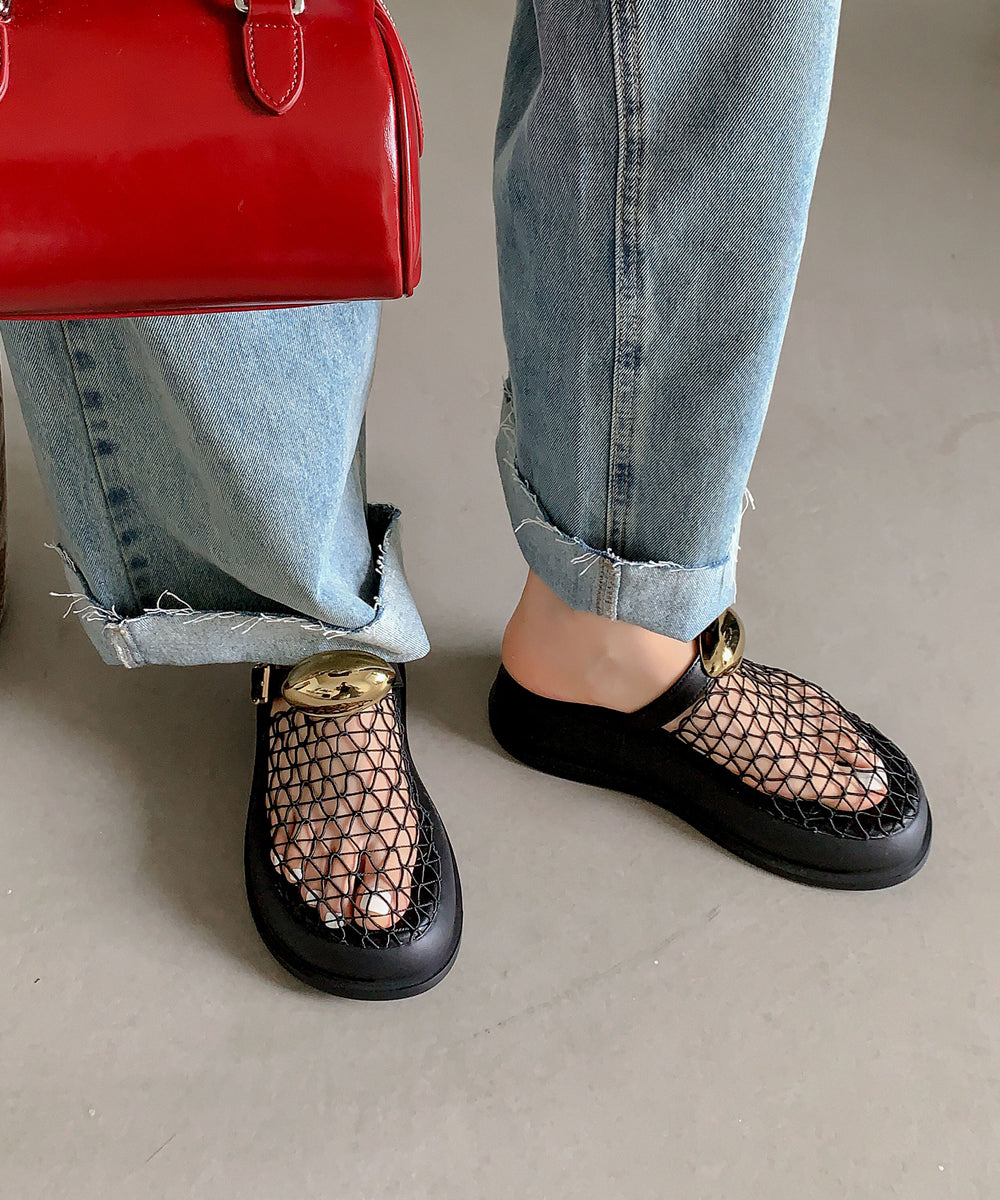 Polished Sandals with an Effortless Classic Look