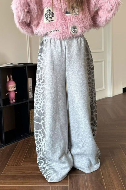 Sophisticated Pants with a Clean Classic Look