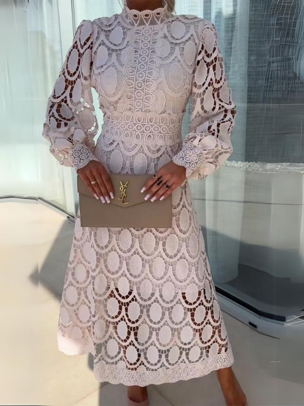 Beautifully Crafted Dress in a Classic Style