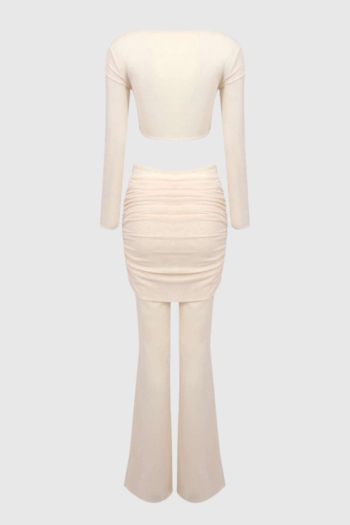 Well Tailored Pants with a Graceful Silhouette