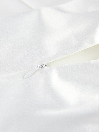 Beautifully Finished Garment in a Timeless Design