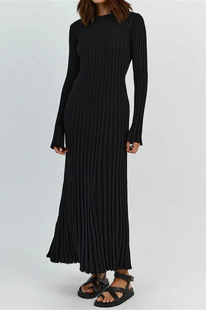 Sophisticated Garment with a Clean Classic Look