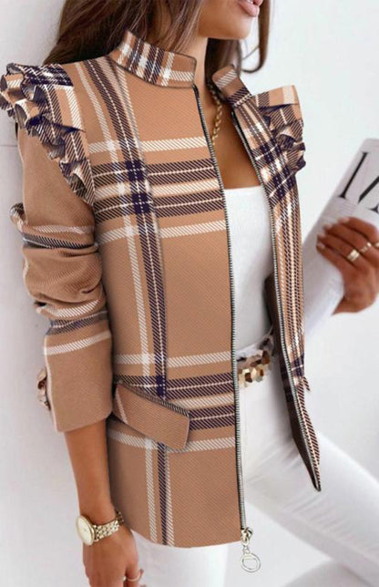 Gracefully Styled Coat for Any Occasion