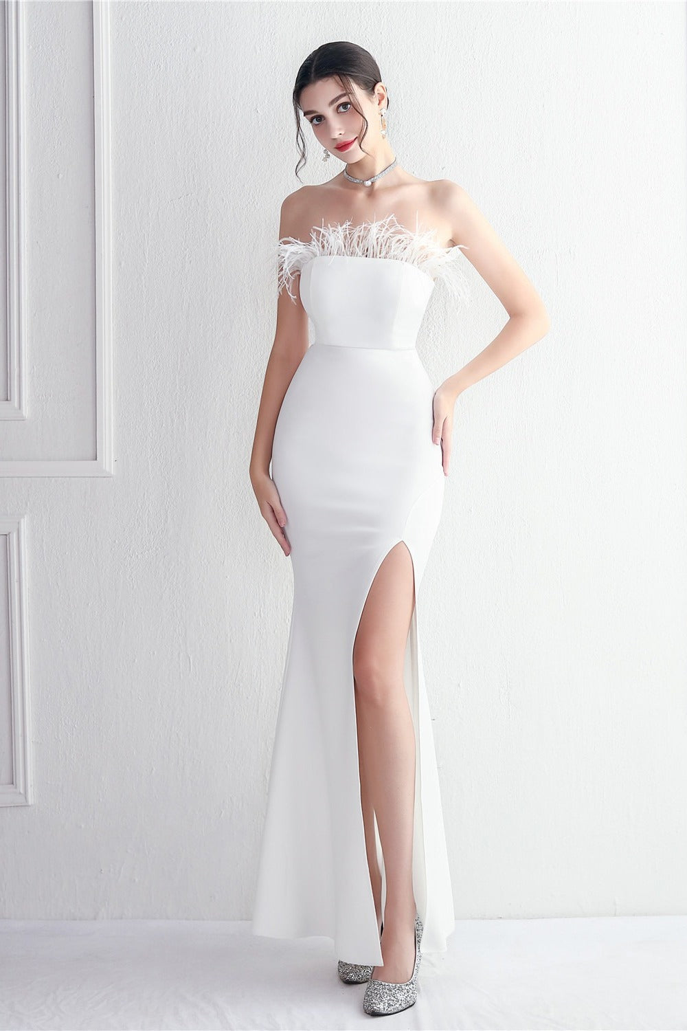 Sophisticated Dress with a Clean Classic Look