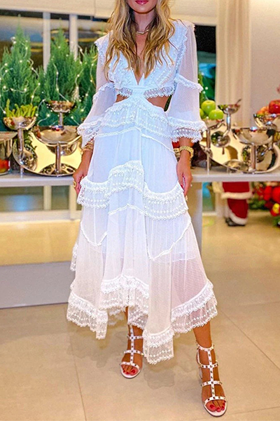 Well Tailored Dress with a Graceful Silhouette