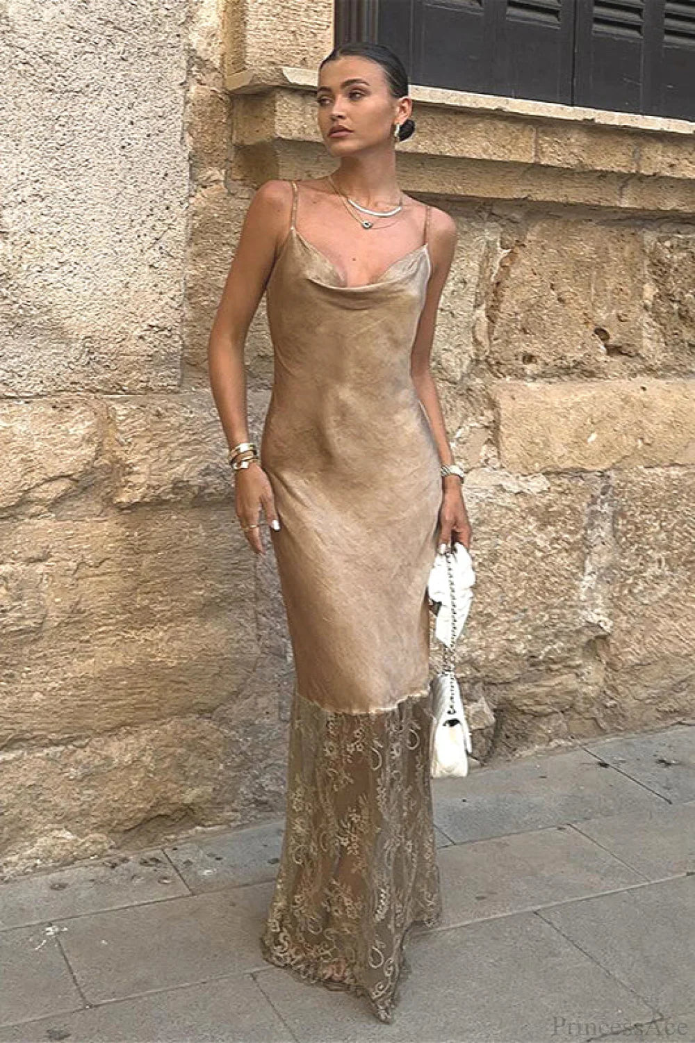 Sophisticated Dress with a Clean Classic Look