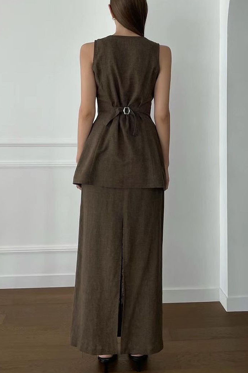 Beautifully Finished Garment in a Timeless Design