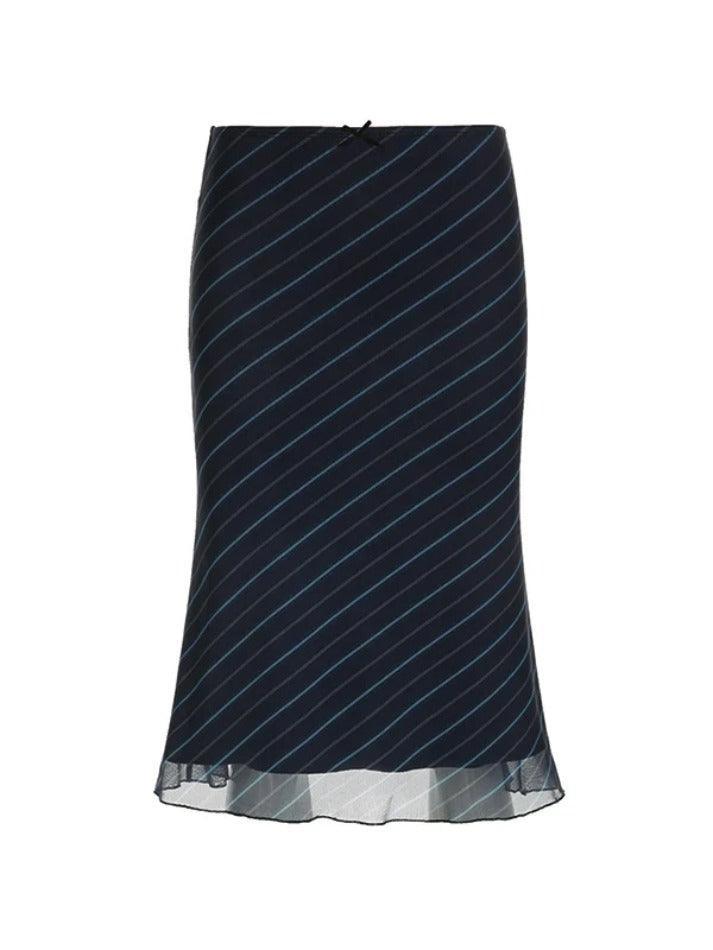 Sophisticated Garment with a Clean Classic Look