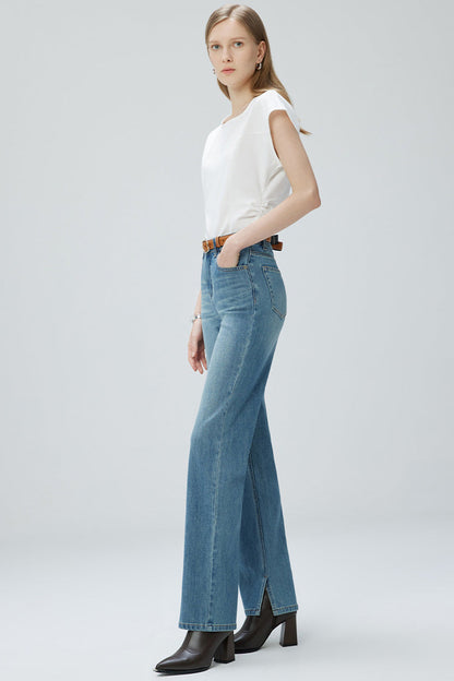 Well Tailored Garment with a Graceful Silhouette