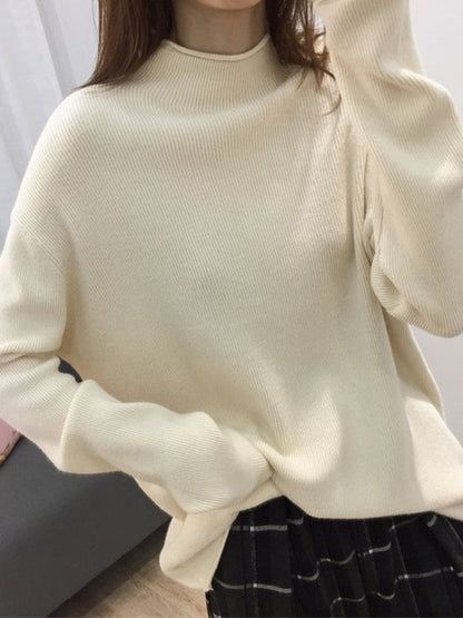 Classic Vintage Sweater with a Flattering Fit