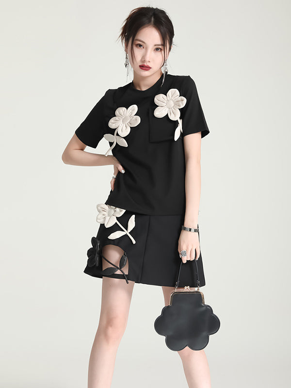 Well Tailored T-Shirt with a Graceful Silhouette