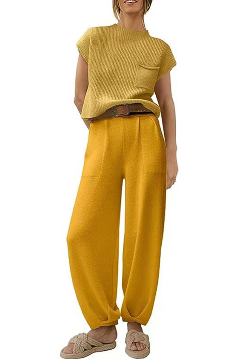 Well Tailored T-Shirt with a Graceful Silhouette
