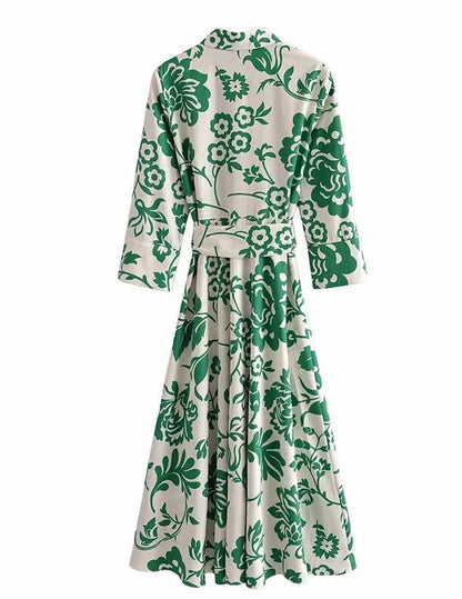 Polished Dress with an Effortless Classic Look