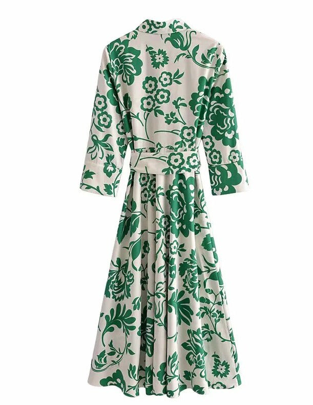 Polished Dress with an Effortless Classic Look