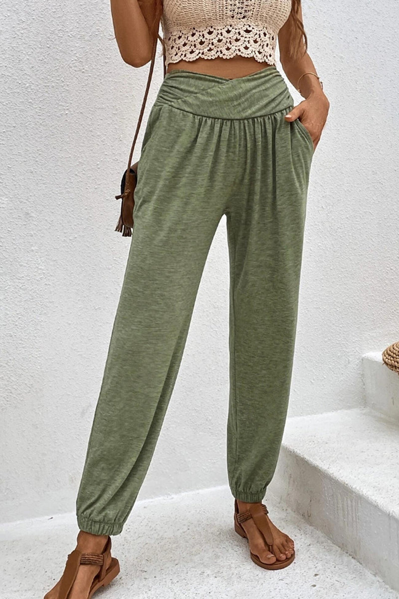 Gracefully Styled Pants for Any Occasion
