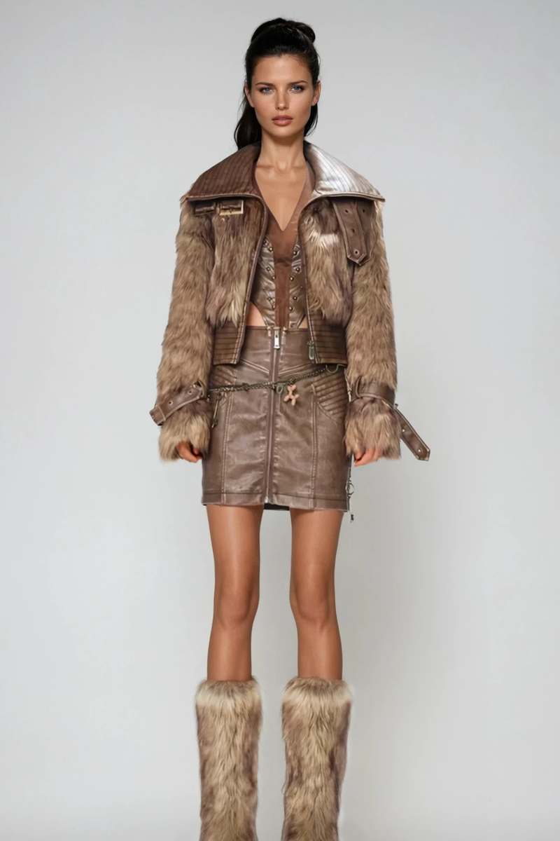 Effortlessly Elegant Jacket with a Timeless Design