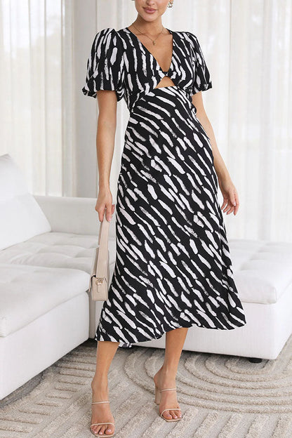 Gracefully Styled Dress for Any Occasion
