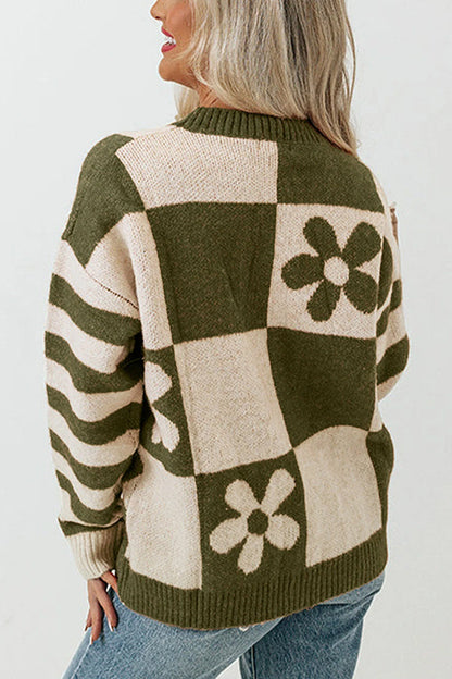 Classic Vintage Sweater with a Flattering Fit