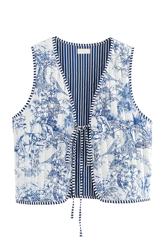 Elegantly Styled Coat for Everyday Wear