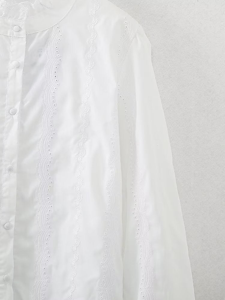 Beautifully Finished Shirt in a Timeless Design