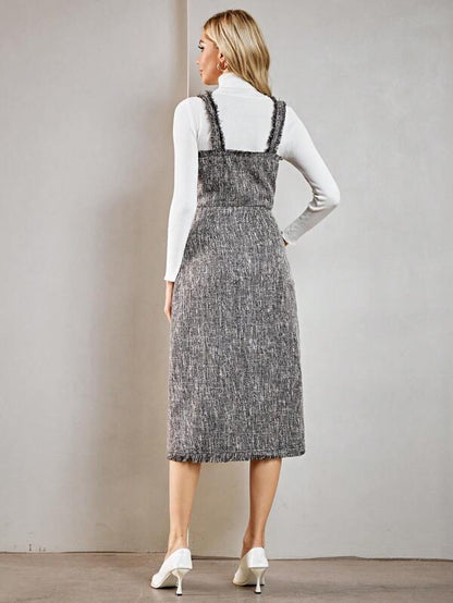 Gracefully Styled Dress for Any Occasion