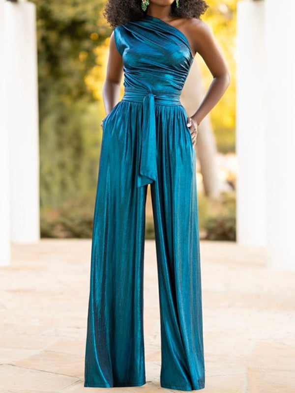 Well Tailored Garment with a Graceful Silhouette