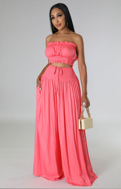 Sophisticated Garment with a Clean Classic Look