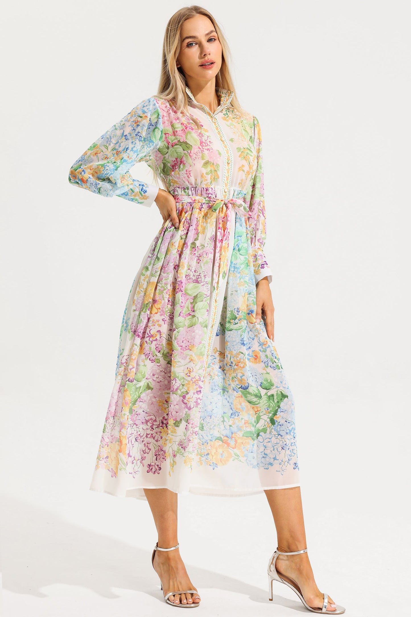 Sophisticated Dress with a Clean Classic Look